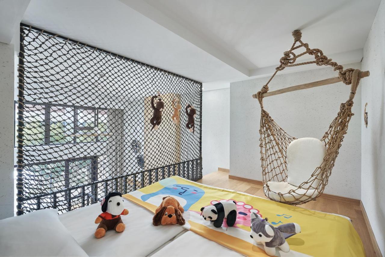 Manli Hotel Shanghai Pudong Airport - Pet Friendly Экстерьер фото
