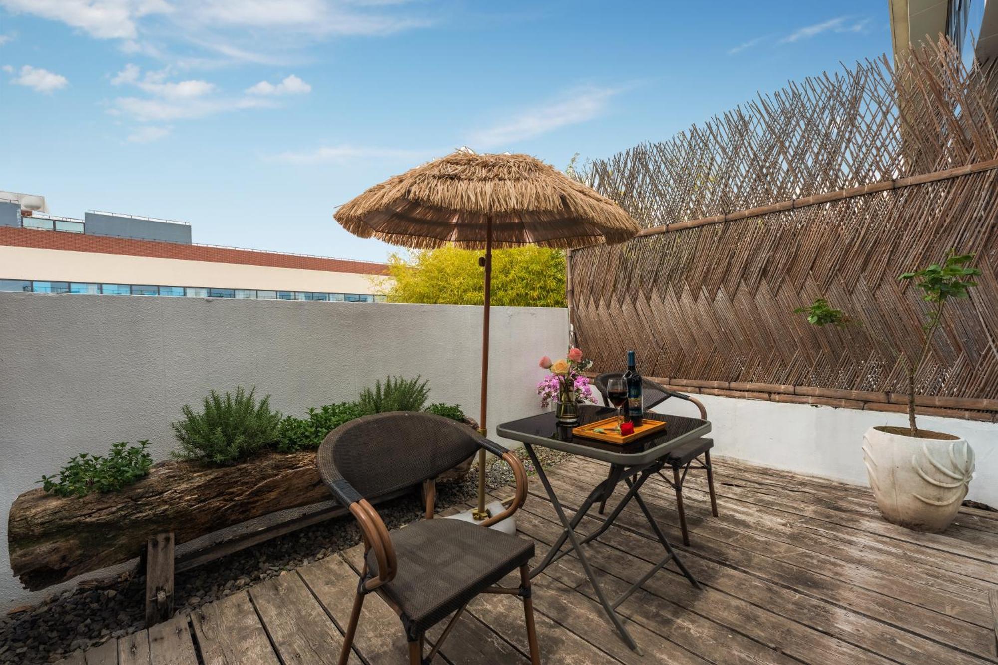 Manli Hotel Shanghai Pudong Airport - Pet Friendly Экстерьер фото