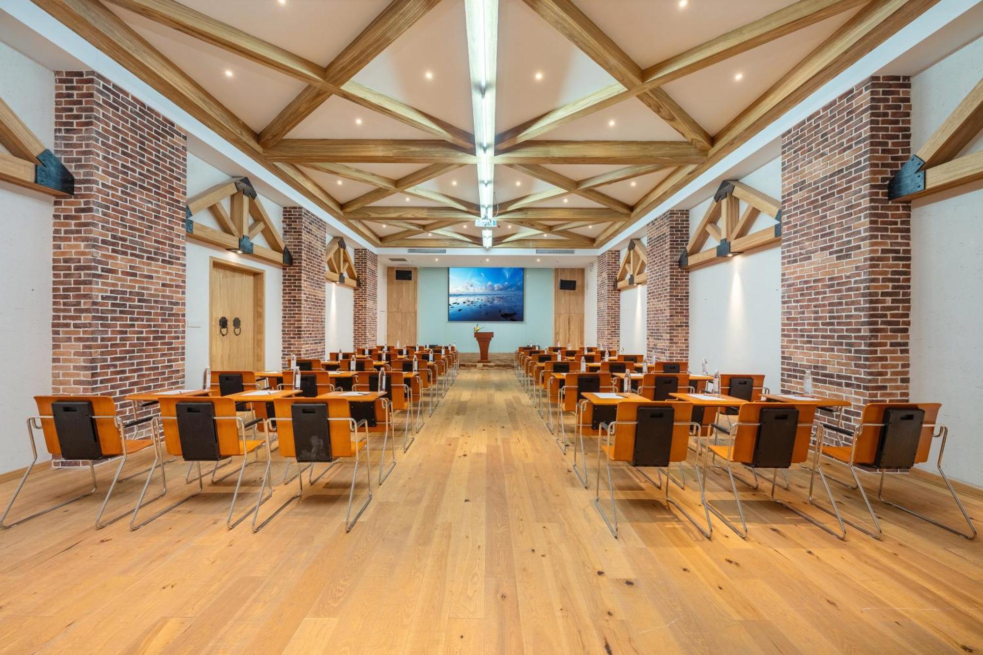 Manli Hotel Shanghai Pudong Airport - Pet Friendly Экстерьер фото